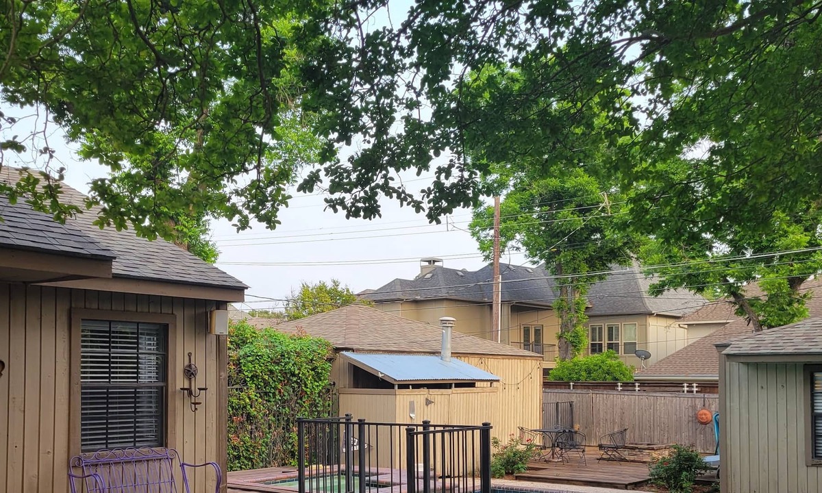 Lakewood Heights Cottage | Lakewood Area Bungalow with Pool and Deck
