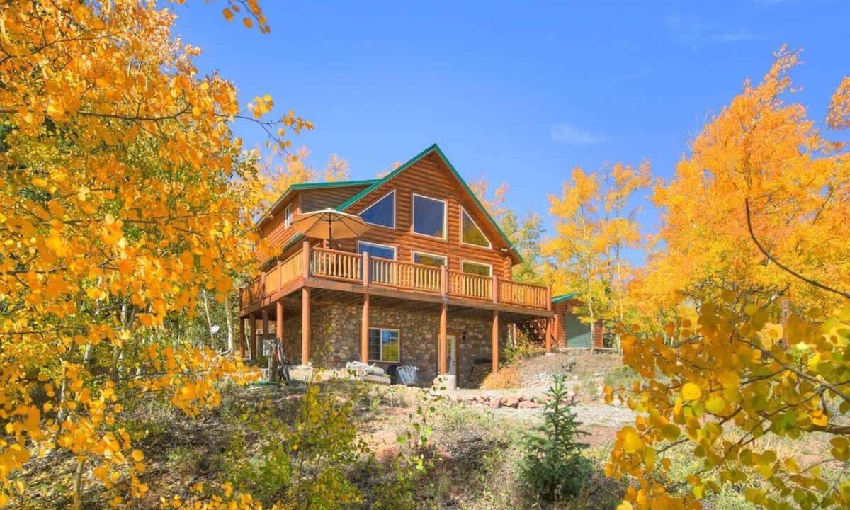 Warm Springs Cabin | Lamb Mountain Paradise