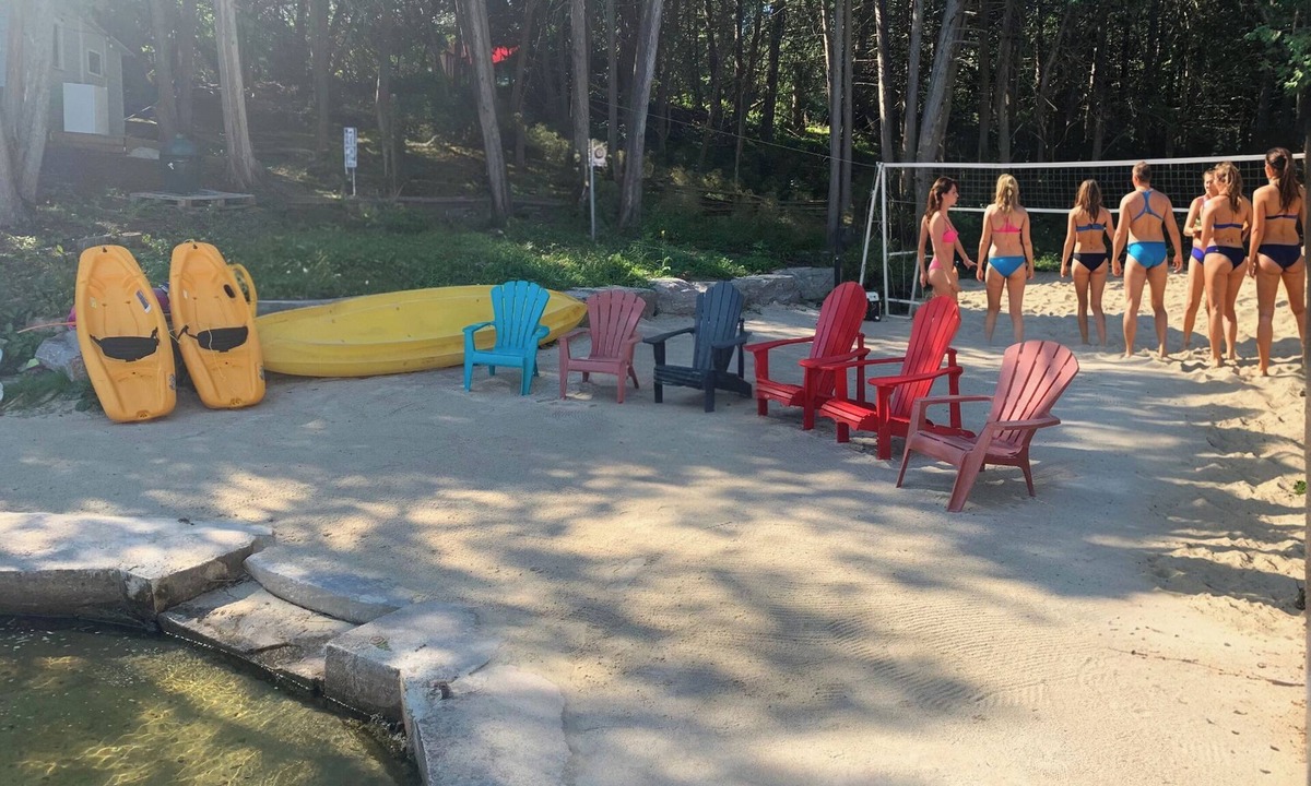 Fenelon Falls Cottage | Lambs Landing- Waterfront