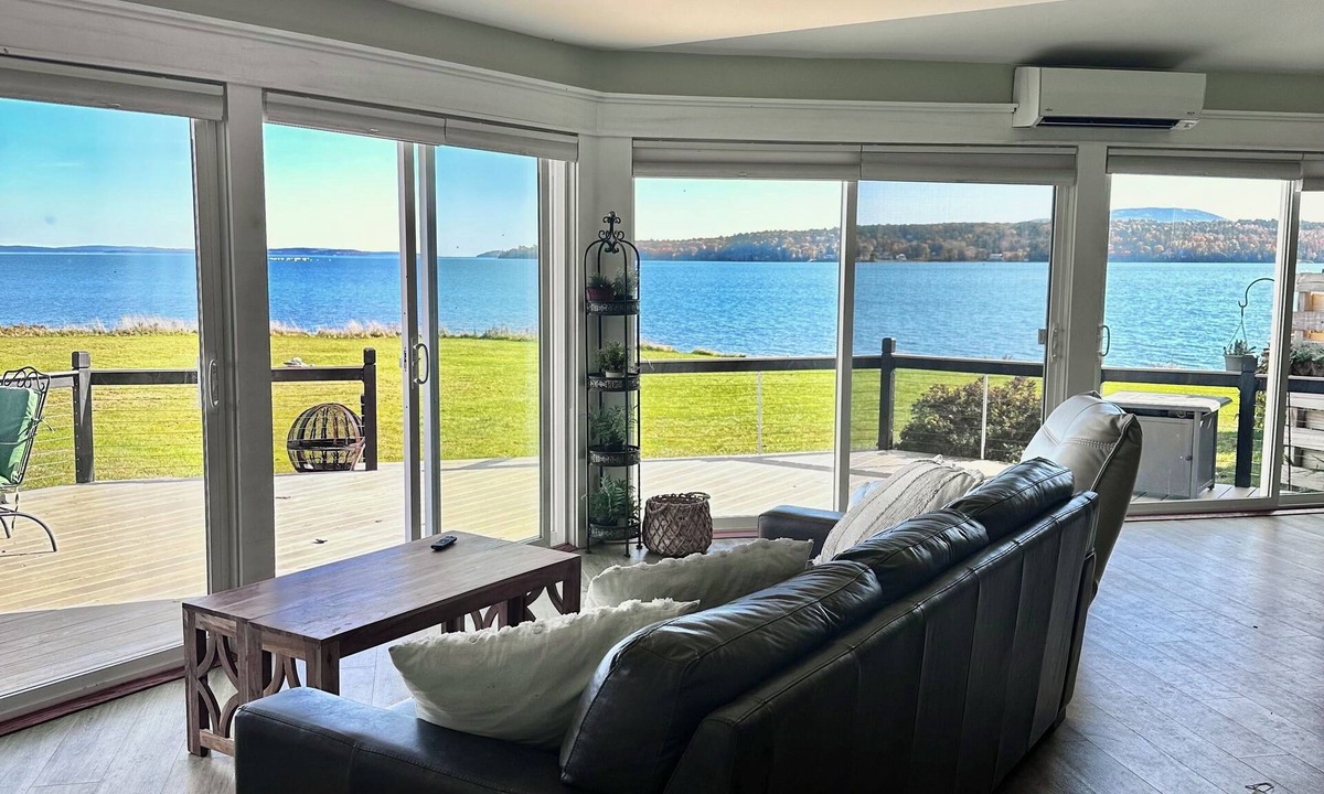 Lamoine House | Lamoine Beach House
