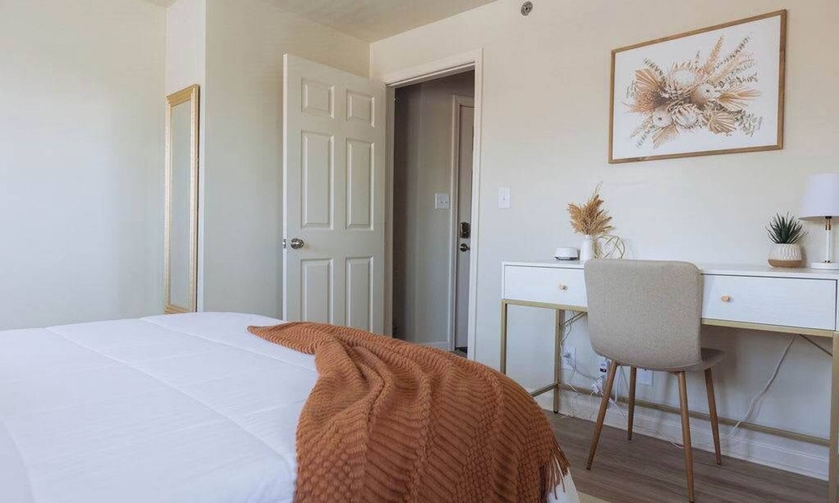 Johnson City Apartment | Lamont 5 1Bed Pet-Friendly Apt