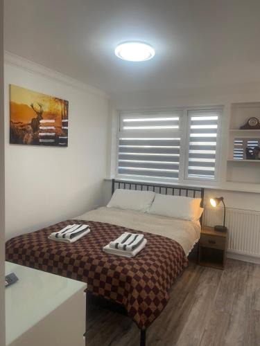 Luton House | Lamorna 3