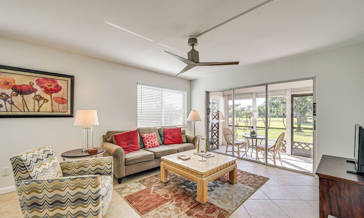 Lely Golf Estates Condo | Lanai & Golf Course View: Cozy Condo in Naples!
