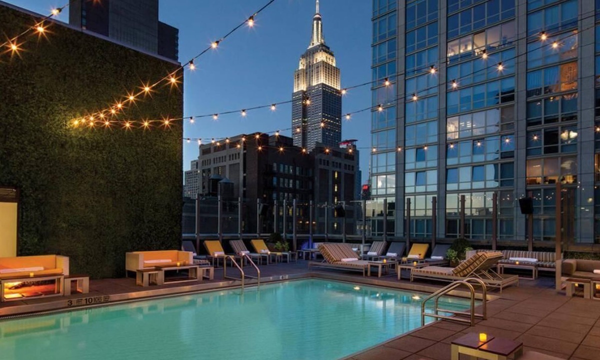 Rose Hill Hotel | Land Of Opportunity! Rooftop Pool, Pets Allowed, 0.5 miles from Empire State!
