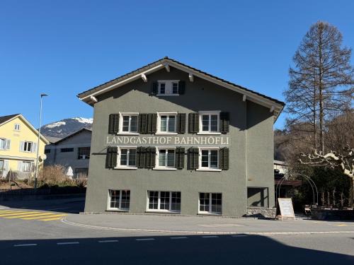 Glarus Nord Hotel | Landgasthof Bahnhöfli