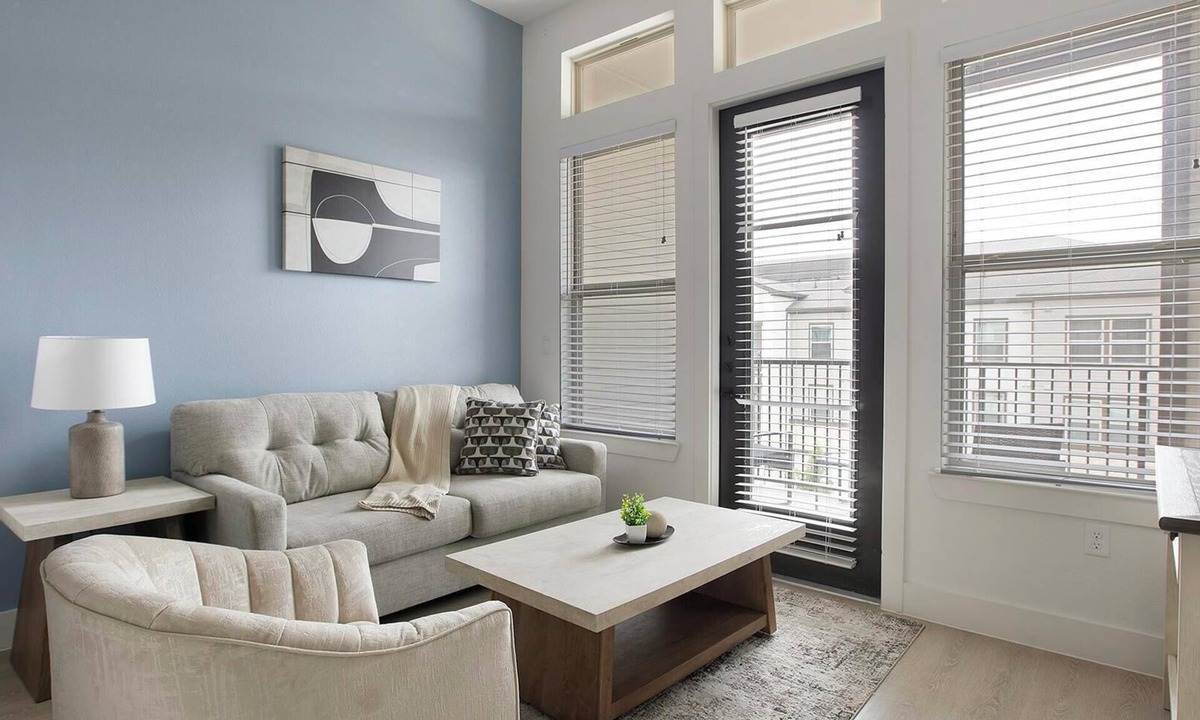 Melissa Apartment | Landing | Amazing 1BD, Clubhouse