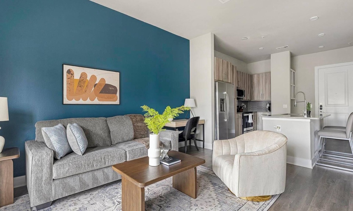 Montopolis Apartment | Landing | Amazing 1BD, Courtyard, Pool