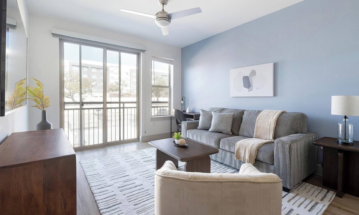 Scofield Farms Apartment | Landing | Amazing 1BD, Gym, Pool