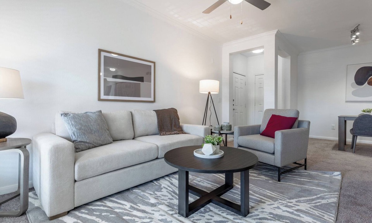 Austin Apartment | Landing | Amazing 1BD, Pool, Courtyard
