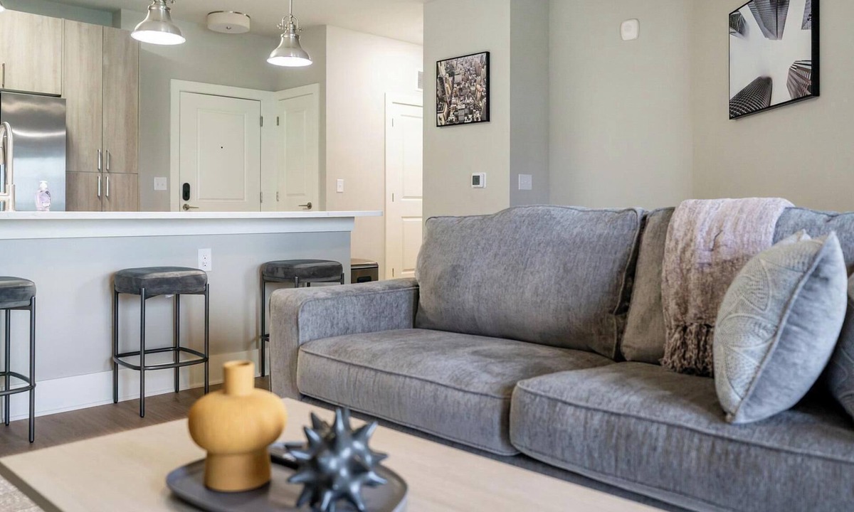Fort Myers Apartment | Landing | Amazing 1BD, Clubhouse, Pool