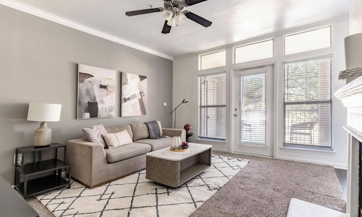Downtown Fort Worth Apartment | Landing | Amazing 1BD, Gym