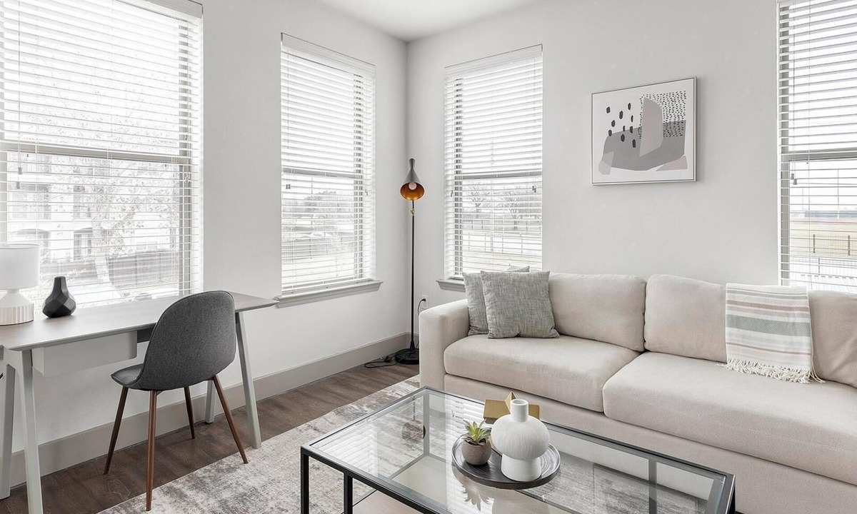 Haltom City Apartment | Landing | Amazing 1BD, Clubhouse, Gym