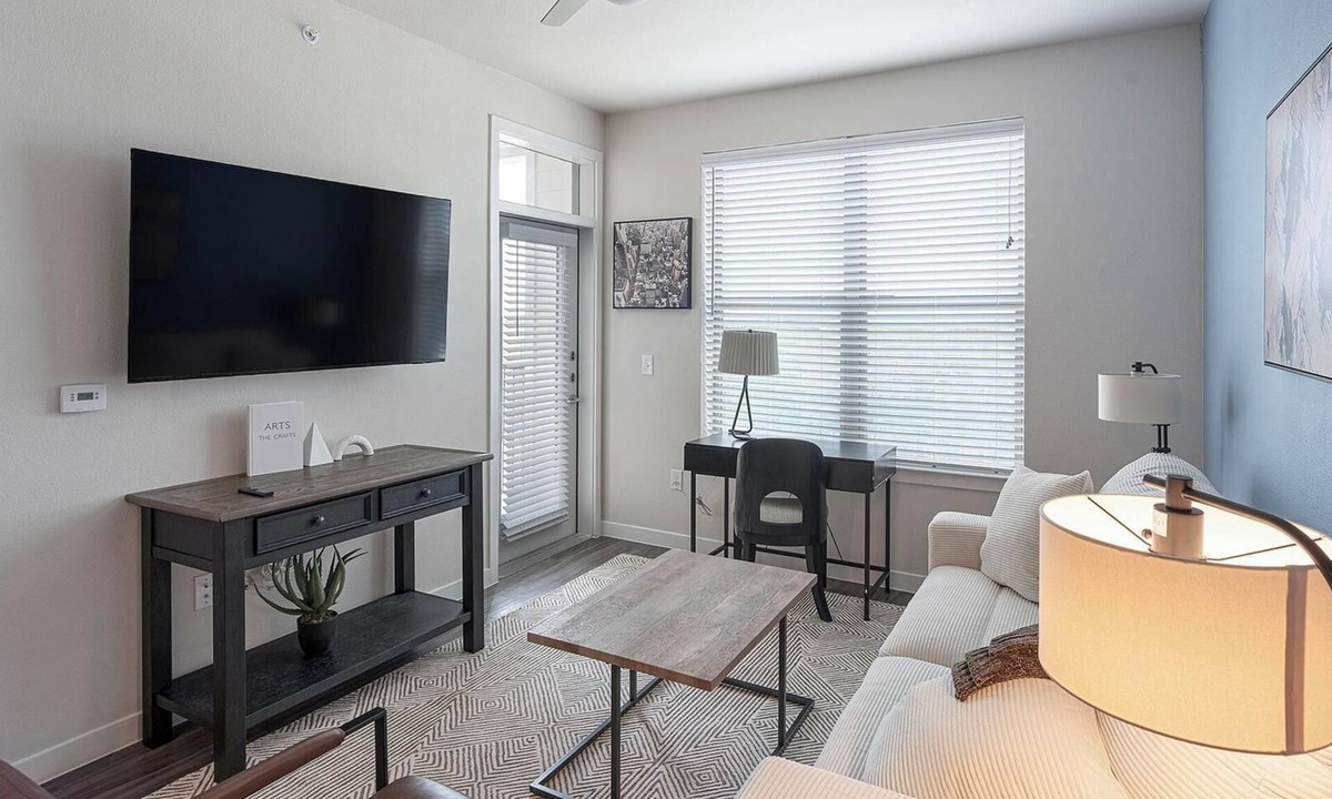 Wetmore Apartment | Landing | Amazing 1BD, Clubhouse, Gym