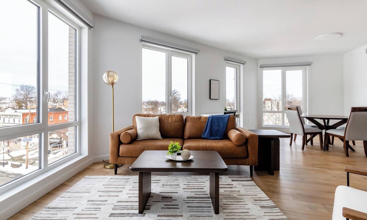 Hackensack Apartment | Landing | Amazing 2BD, Courtyard, Game Room