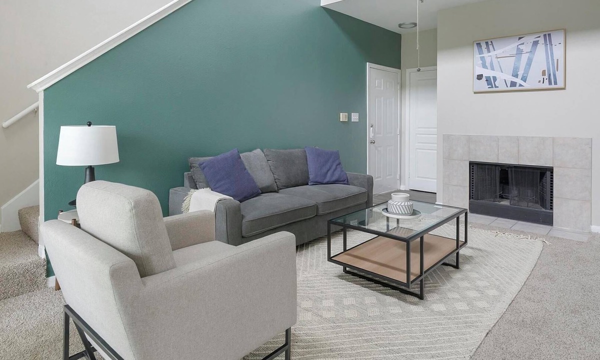 Briarforest Apartment | Landing | Amazing 2BD, Gym, Pool