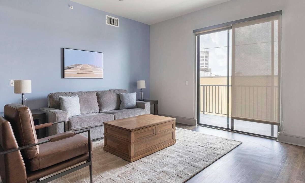 Houston Apartment | Landing | Amazing 2BD, Pool, Tennis Court