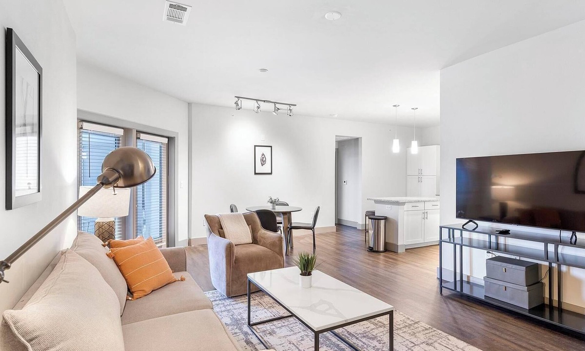 Haltom City Apartment | Landing | Amazing 2BD, Yoga Studio, Pool