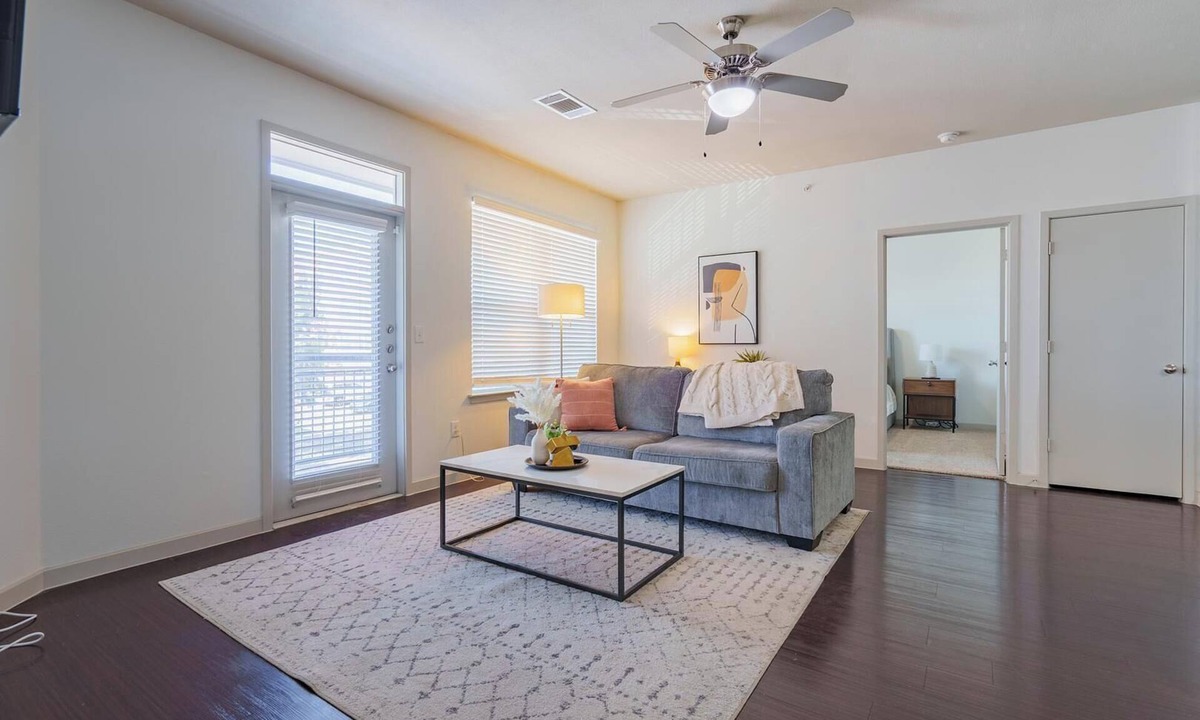 Terrell Heights Apartment | Landing | Amazing 2BD, Courtyard, Gym
