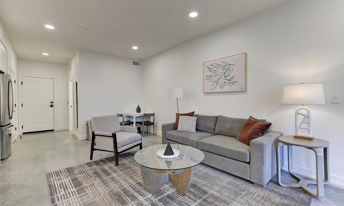 Sugar House Apartment | Landing | Amazing Studio, Game Room