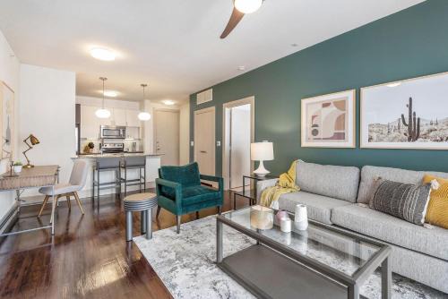 Conroe Apartment | Landing Apartments - Reserve at City Place