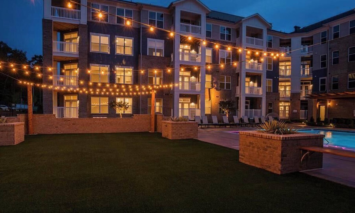 Chapel Hill Apartment | Landing at Blu on Farrington - Studio in Woodland Acres