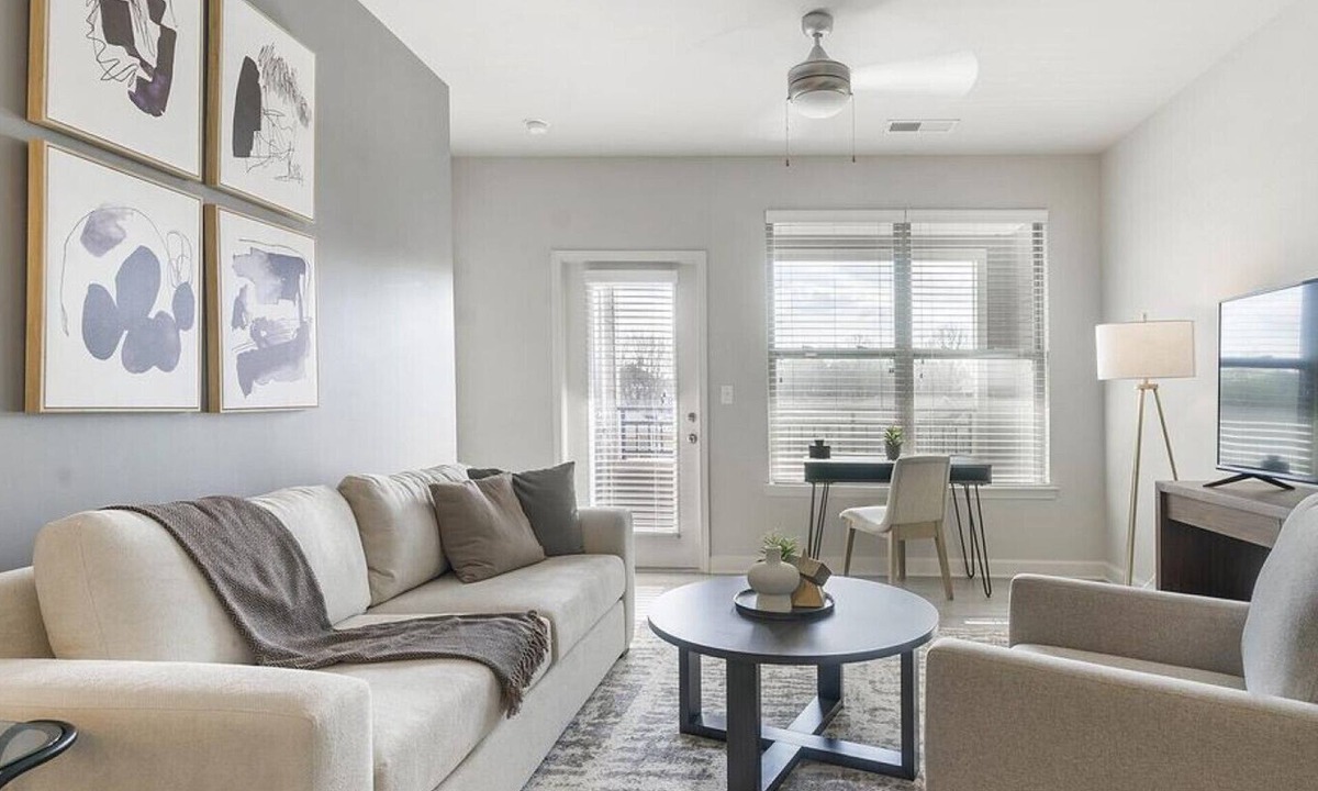 Wake Forest Apartment | Landing at Legacy Wake Forest - 2 Bedrooms in Downtown Wake Forest