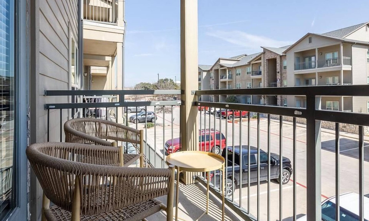 Georgetown Apartment | Landing at Madison at Westinghouse - 1 Bedroom in Downtown Georgetown