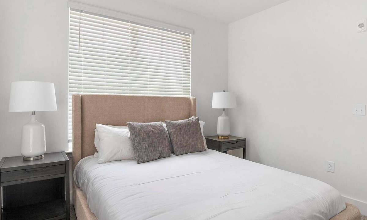 Crestline Heights Apartment | Landing | Beautiful 1BD, Clubhouse, Pool