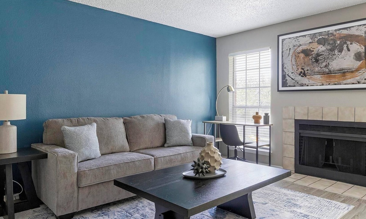 Royal Ridge Apartment | Landing | Beautiful 1BD, Gym, Pool