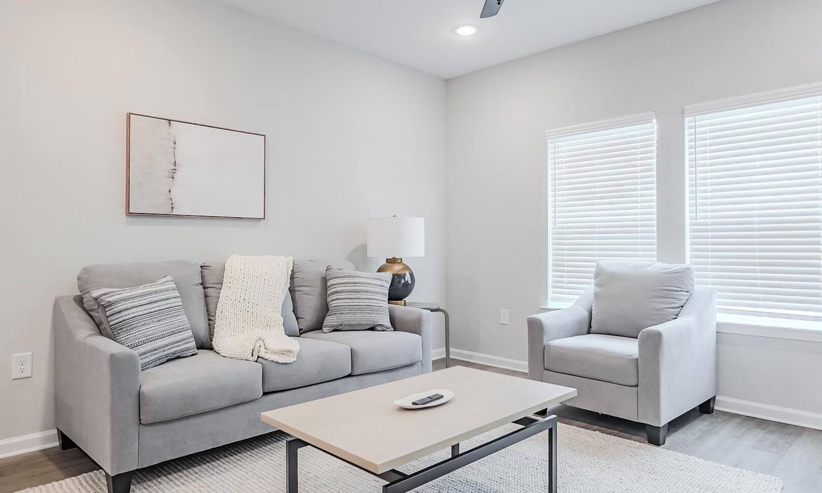 San Marcos Apartment | Landing | Beautiful 1BD, Pool, Gym