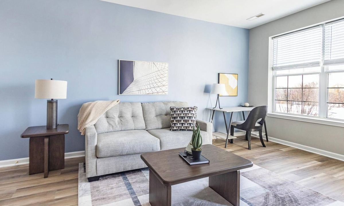 Raritan Apartment | Landing | Beautiful 1BD, Courtyard, Gym