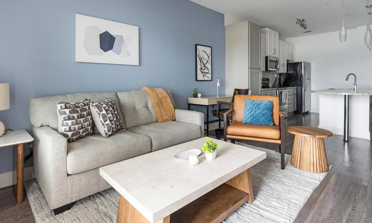 Venice Apartment | Landing | Beautiful 1BD, Clubhouse, Pool