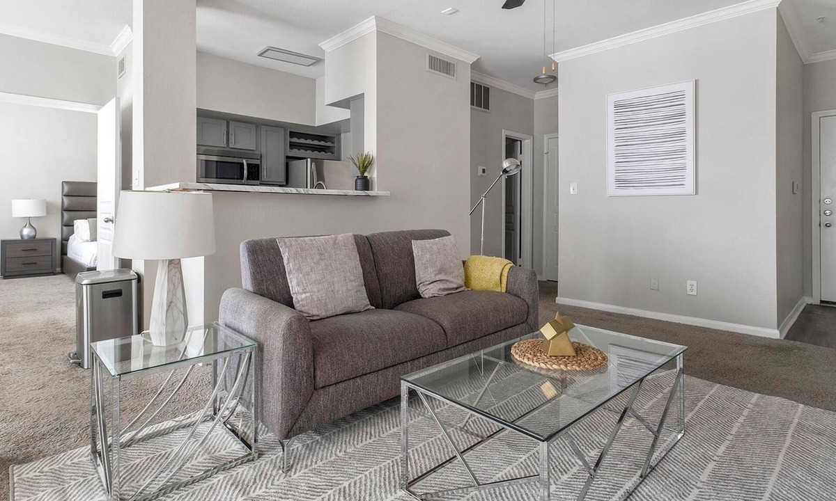 Briarforest Apartment | Landing | Beautiful 1BD, Pool, Gym