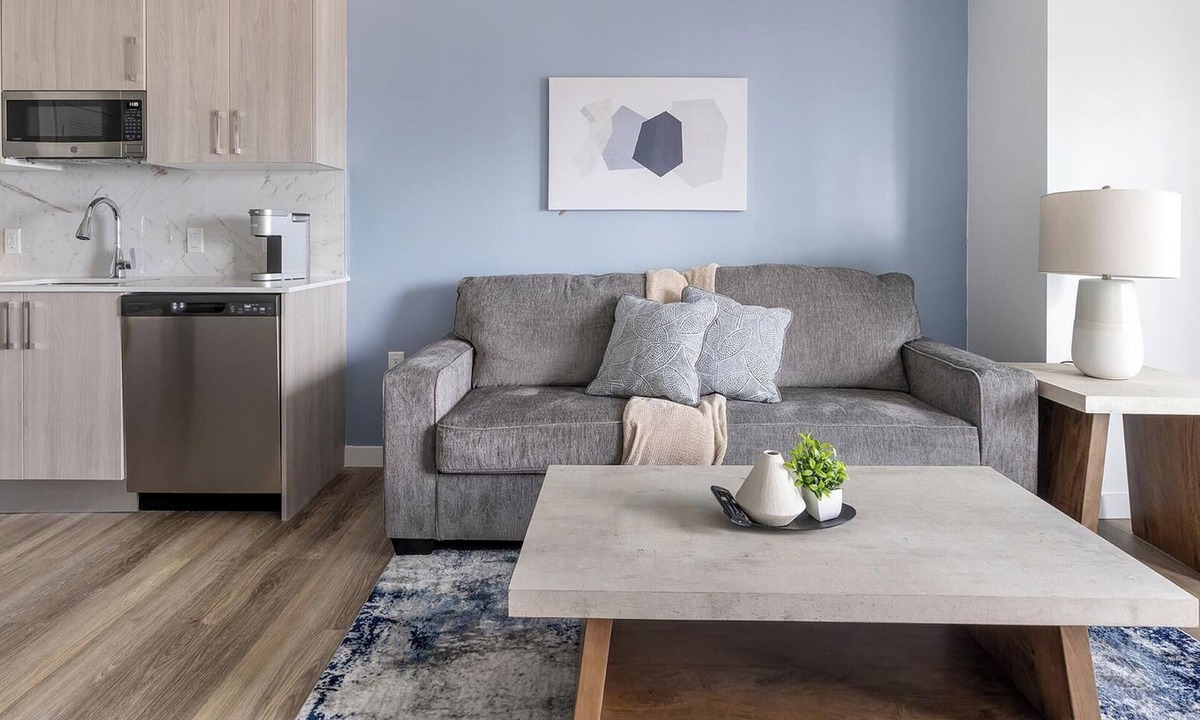 Overtown Apartment | Landing | Beautiful 1BD, Pool