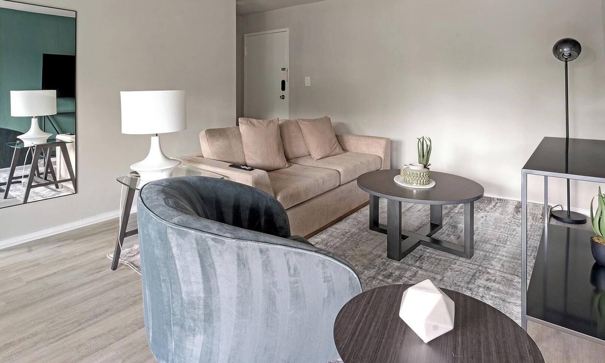 Greenbelt Apartment | Landing | Beautiful 1BD, Pool, Gym