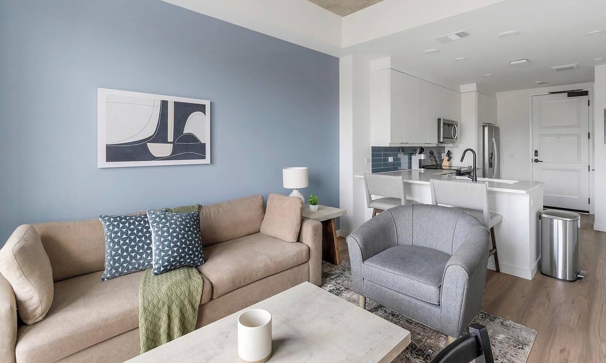 West End Apartment | Landing | Beautiful 1BD, Yoga Studio, Gym
