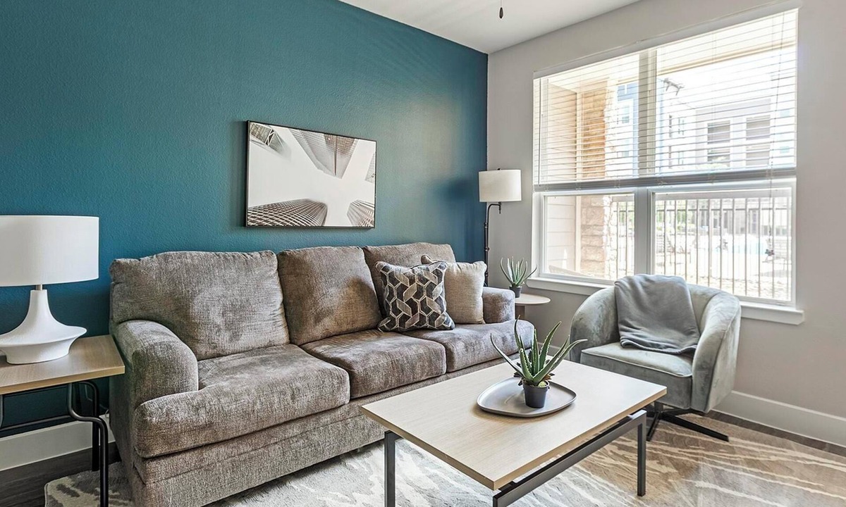 Allen Apartment | Landing | Beautiful 1BD, Yoga Studio, Game Room