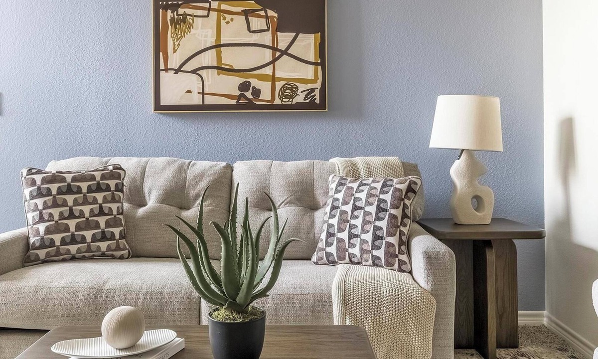 Barker Apartment | Landing | Beautiful 2BD, Clubhouse, Gym