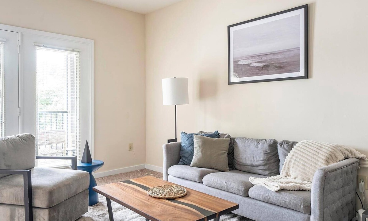 New Pathways Apartment | Landing | Beautiful 2BD, Gym, Pool