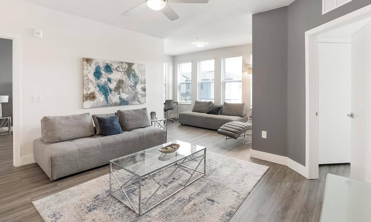 Port Tampa City Apartment | Landing | Beautiful 2BD, Gym, Pool