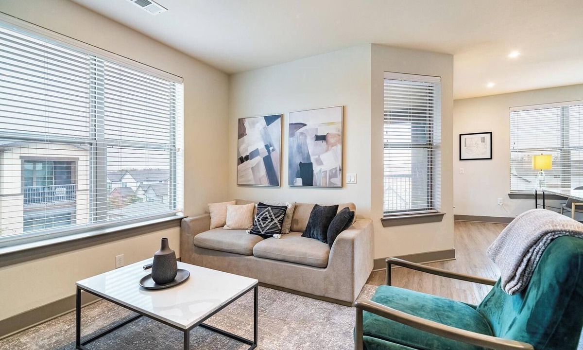 McKinney Apartment | Landing | Beautiful 2BD, Pool, Gym