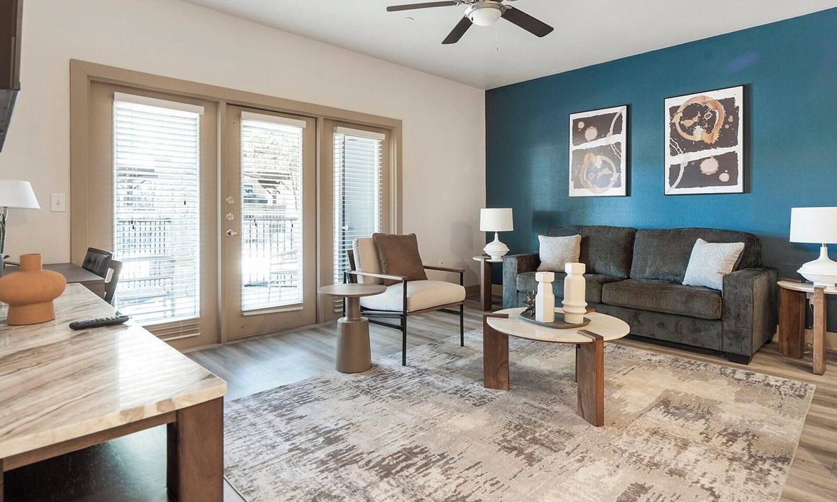 Gruene Apartment | Landing | Beautiful 1BD, Pool, Gym