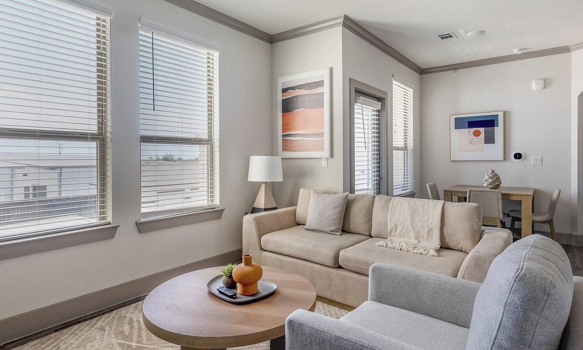 Manor Apartment | Landing | Chic 1BD, Clubhouse, Gym