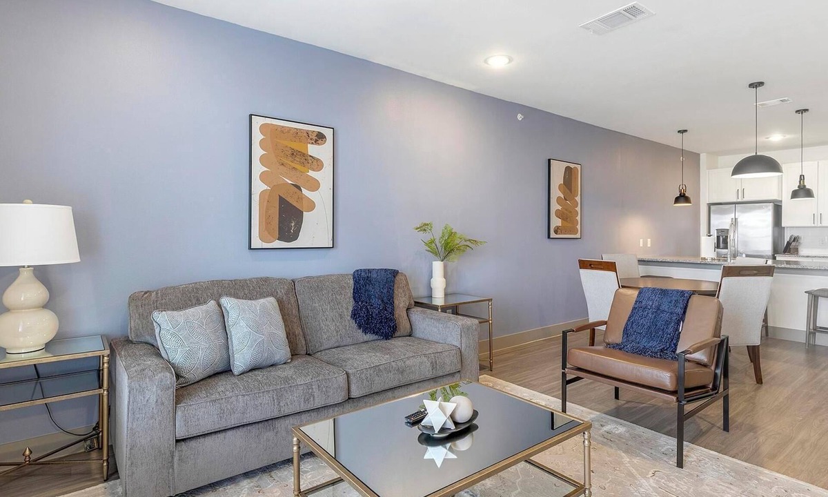 Weston Apartment | Landing | Chic 1BD, Gym, Clubhouse