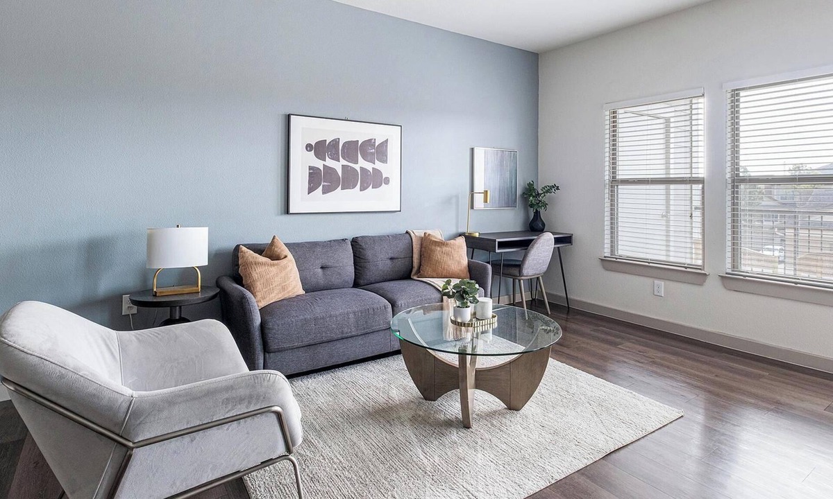 FM 1960 Apartment | Landing | Chic 1BD, Gym, Game Room