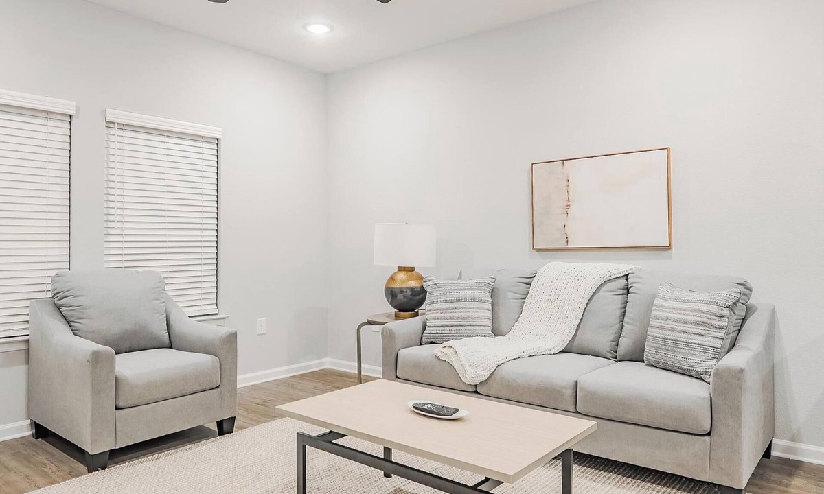 San Marcos Apartment | Landing | Chic 1BD, Gym, Clubhouse