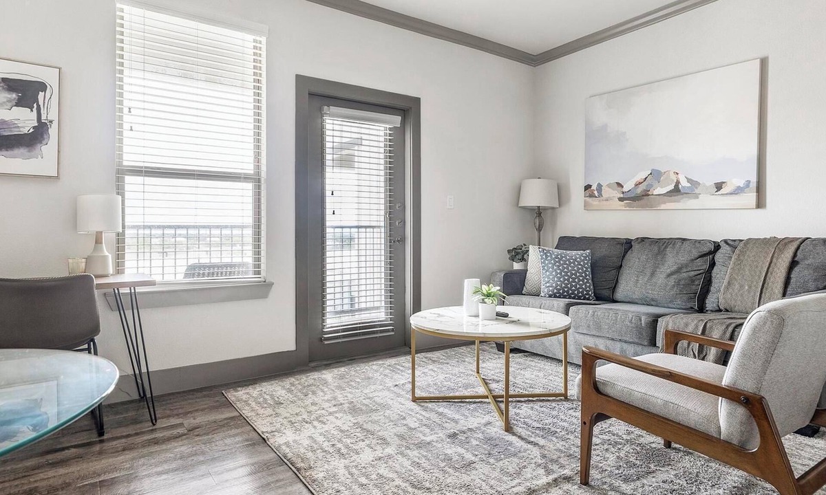 Manor Apartment | Landing | Chic 1BD, Pool, Clubhouse