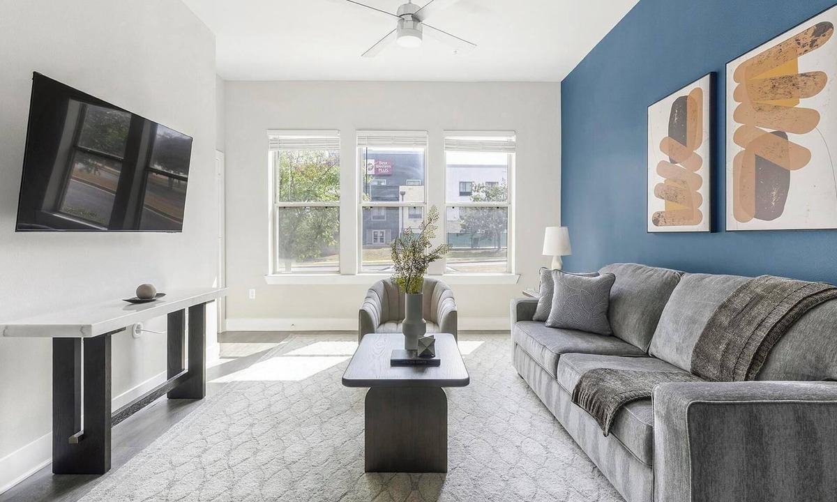 Montopolis Apartment | Landing | Chic 1BD, Pool, Courtyard