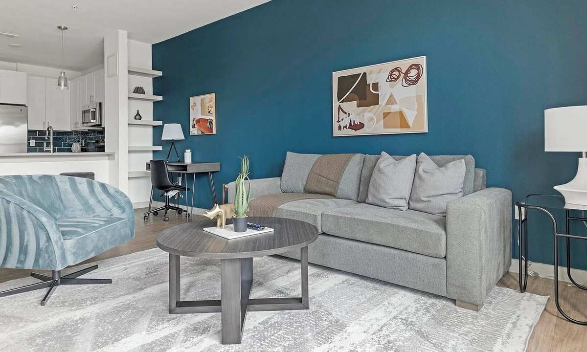 MLK Apartment | Landing | Chic 1BD, Rooftop Lounge, Gym