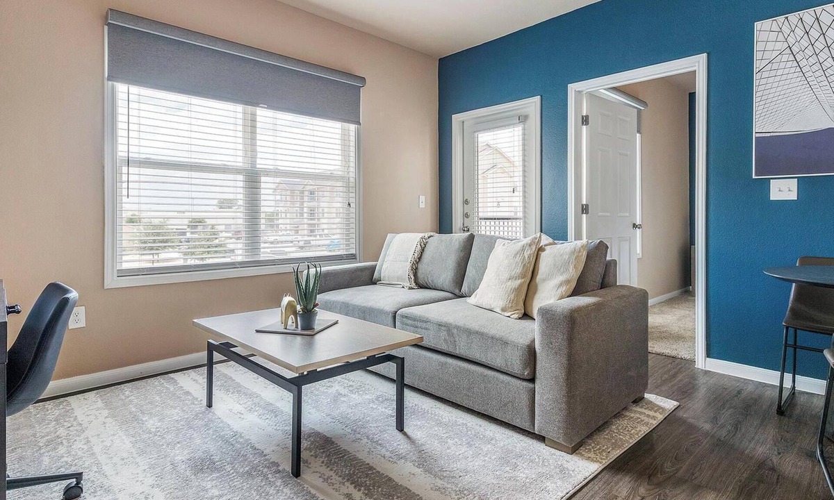 New Braunfels Apartment | Landing | Chic 1BD, Gym, Pool